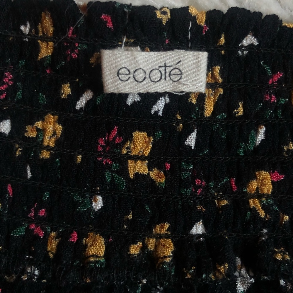 Ecote urban outfitters black floral shorts S - Picture 5 of 6